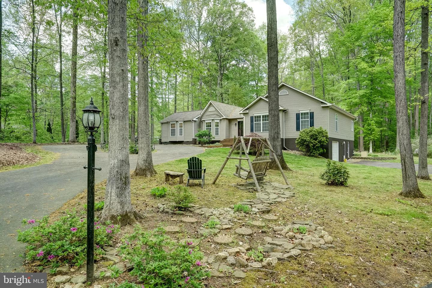 130 Oakleigh Ln Property Photo 52