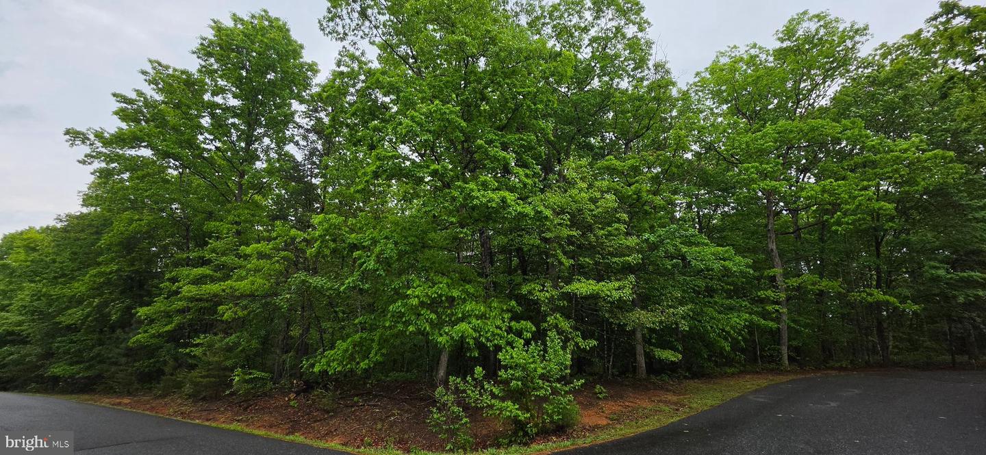 Lot 18 Glen Eagles Property Photo 2