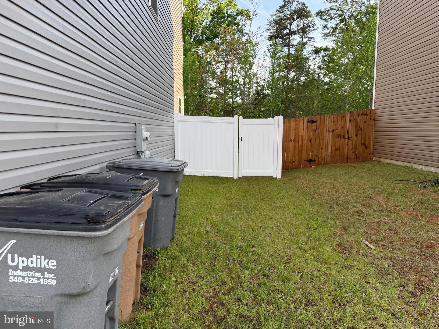 229 Bibb St Property Photo 3