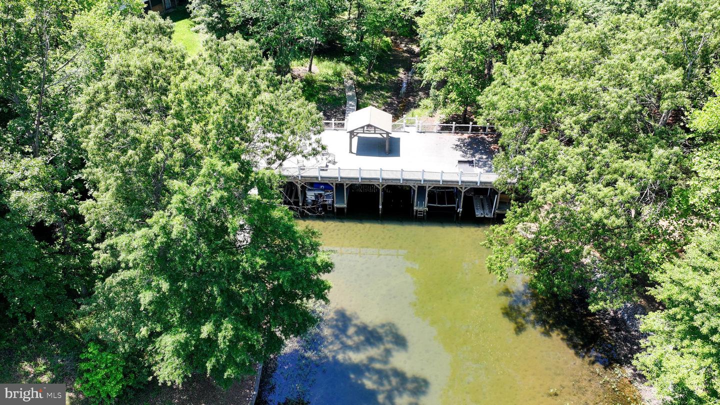 121 Brounaugh Ln Property Photo 104