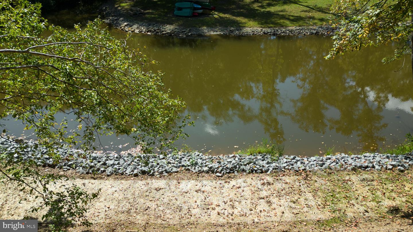 1242 N Lakeshore Dr Property Photo 17