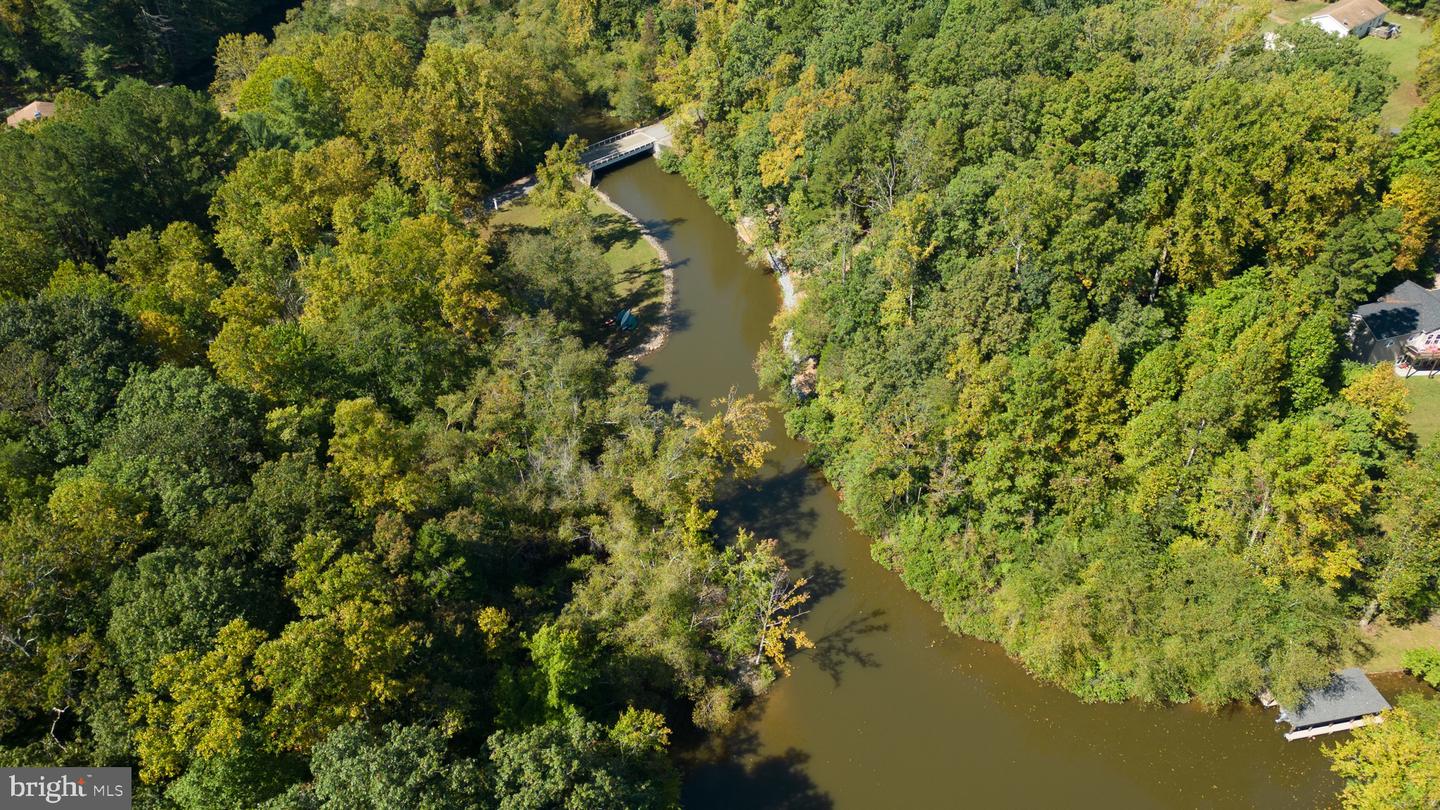 1242 N Lakeshore Dr Property Photo 26