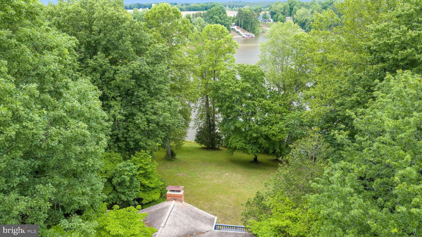 303 Pine Dr Property Photo 39