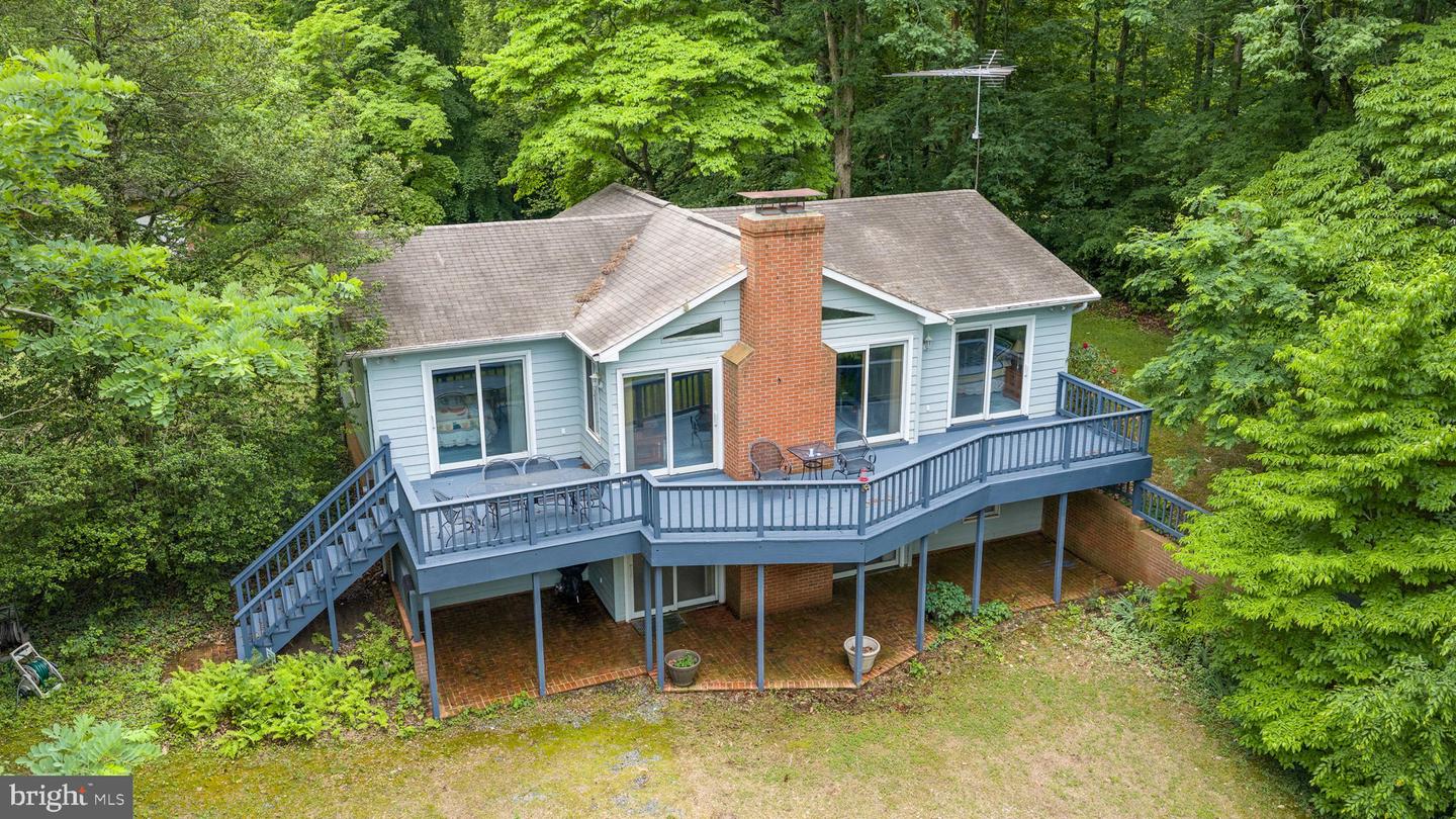 303 Pine Dr Property Photo 40