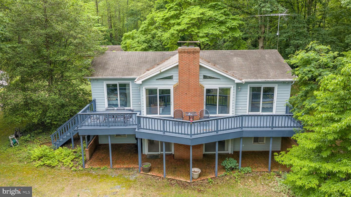 303 Pine Dr Property Photo 78