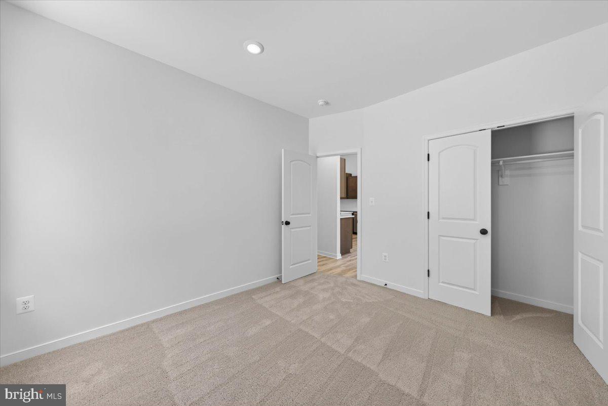 615 Traveller St Property Photo 56