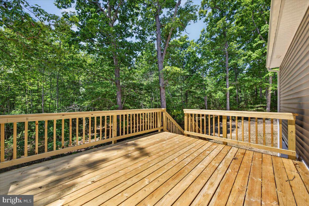 615 Traveller St Property Photo 70