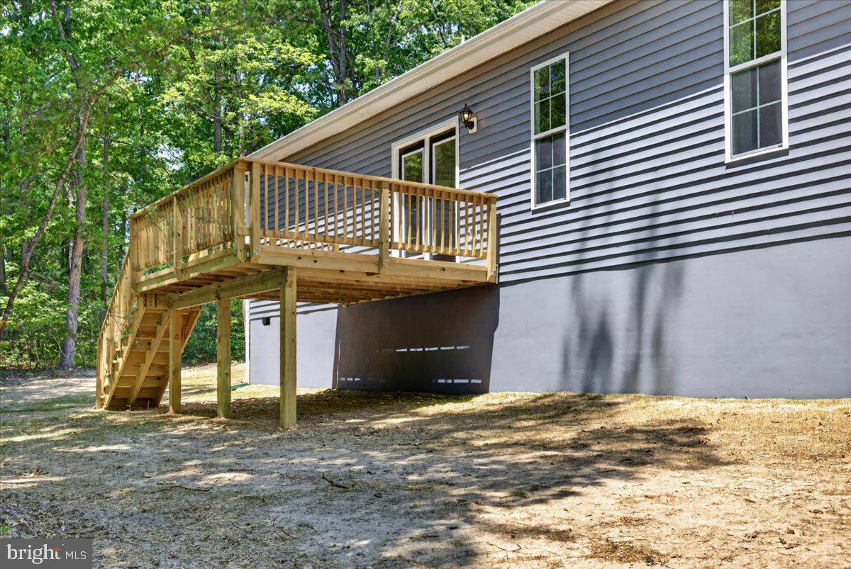 615 Traveller St Property Photo 78