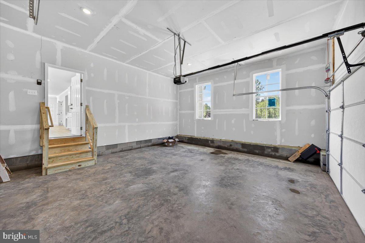 32 Mill Run Property Photo 96