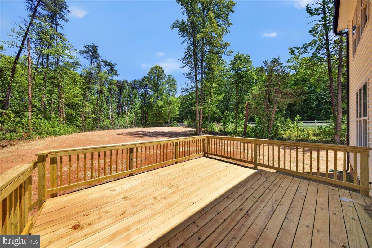 32 Mill Run Property Photo 126