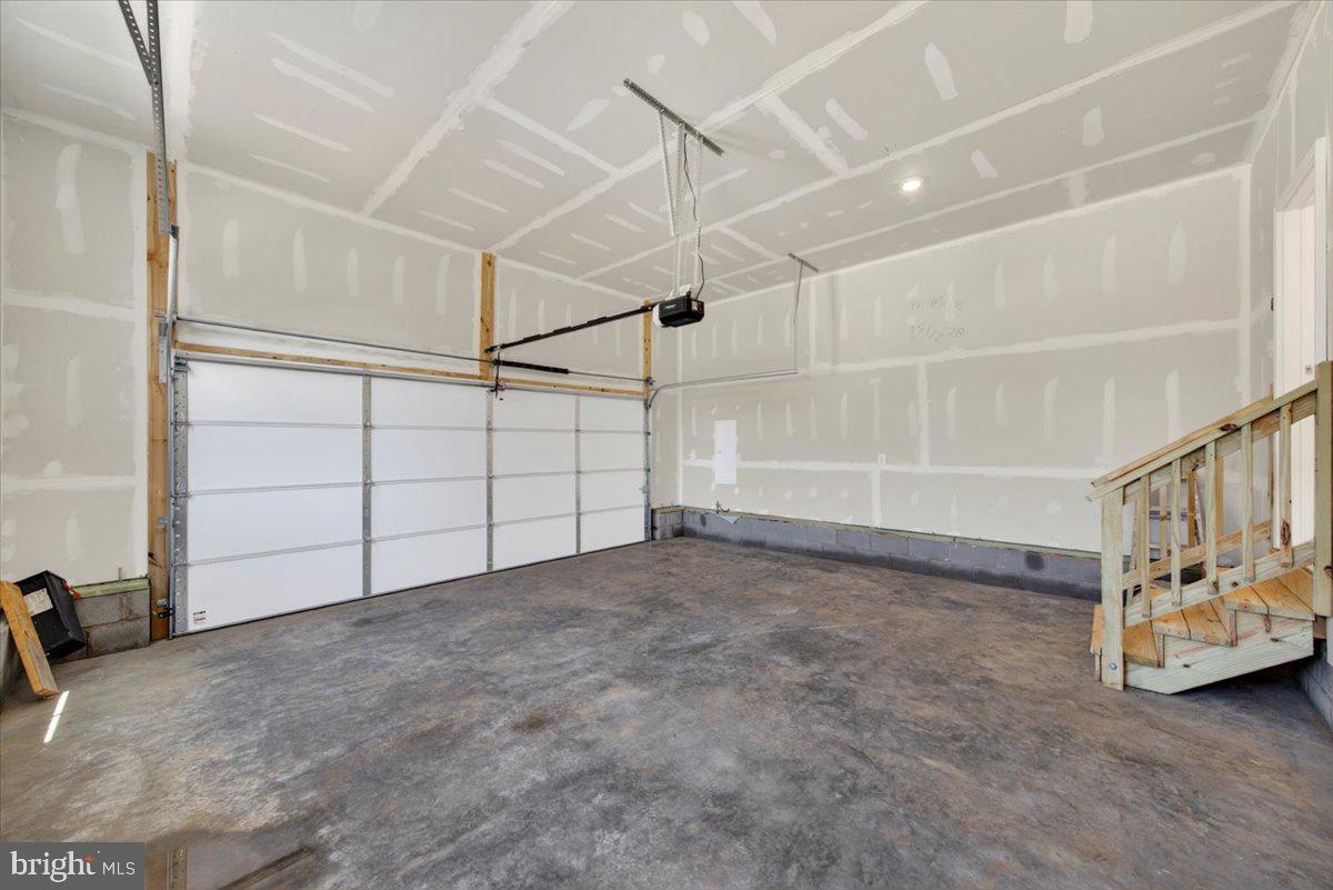 32 Mill Run Property Photo 127