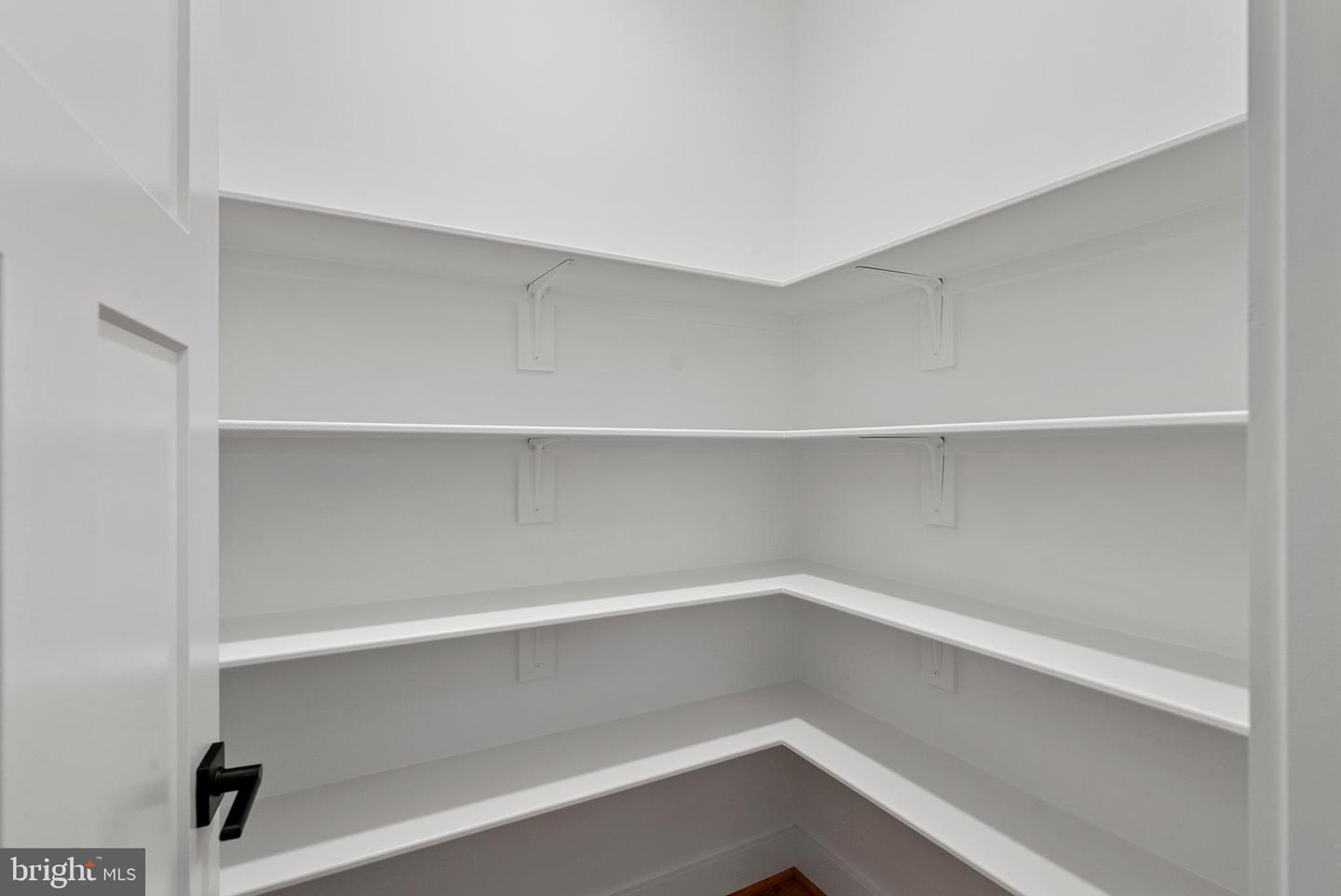 155 Noahs Landing Drive Property Photo 21