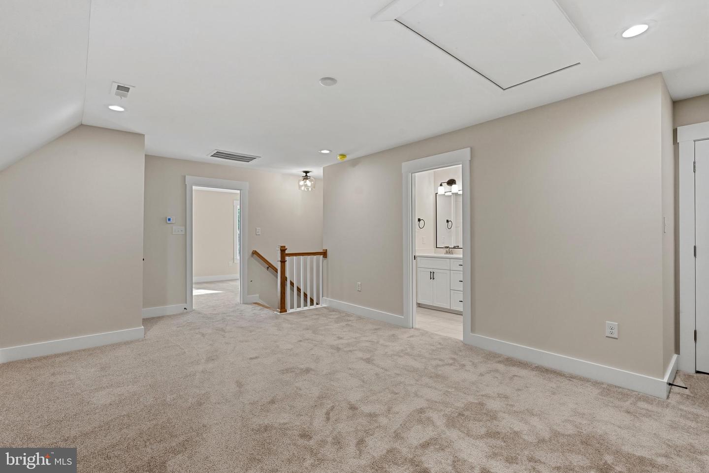 155 Noahs Landing Drive Property Photo 50