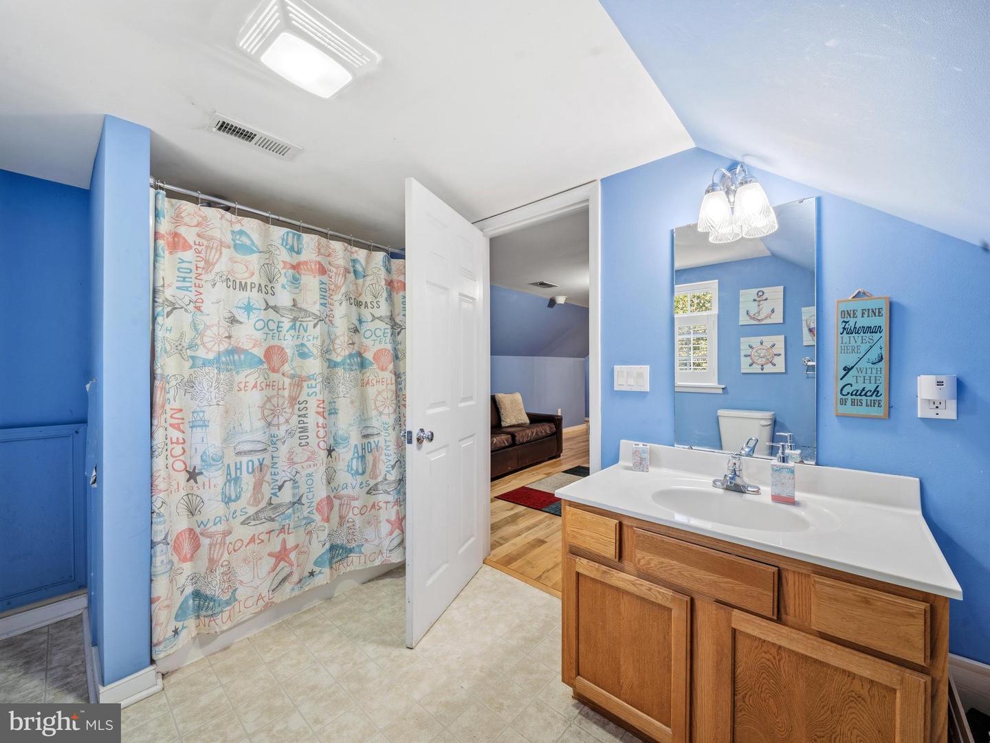 38 Jerdone Island Property Photo 21