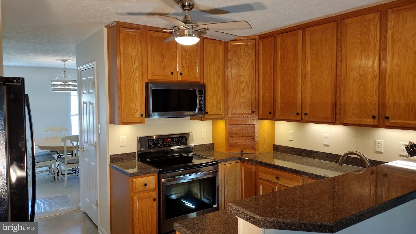 305 Catamaran Ct Property Photo 16