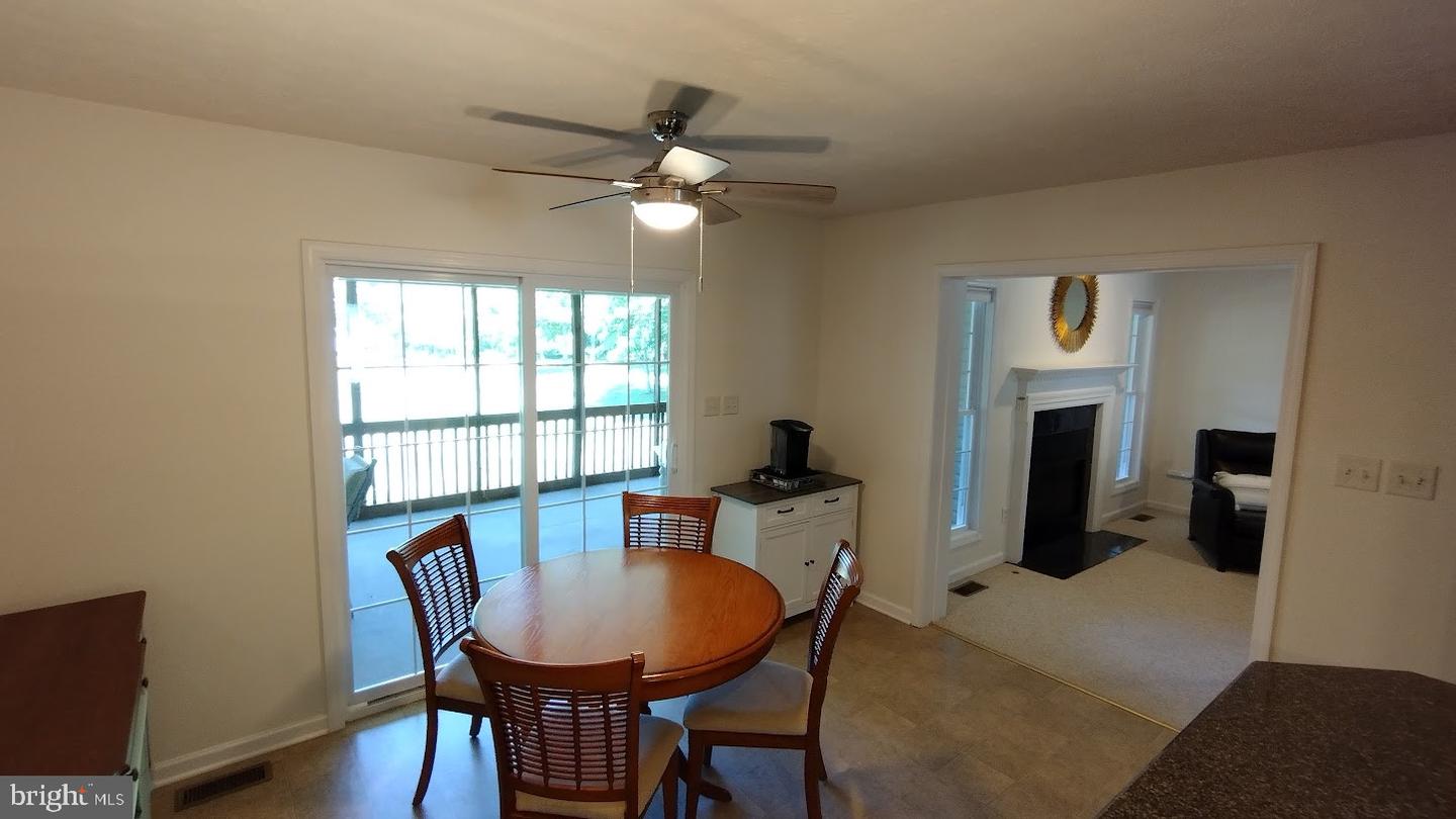 305 Catamaran Ct Property Photo 18