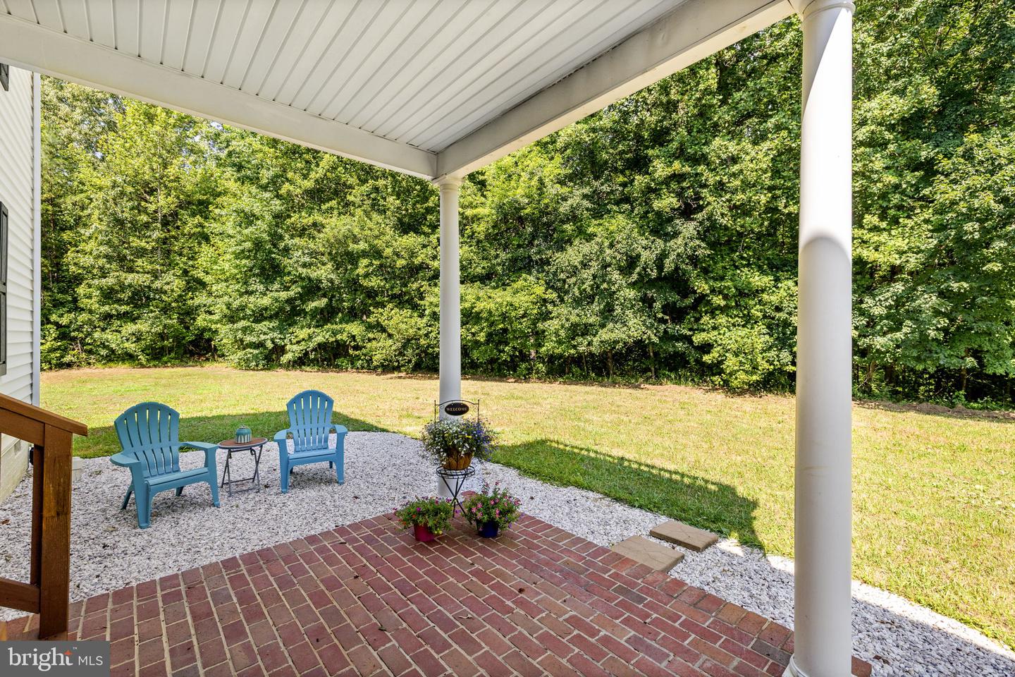 524 Blueberry Ln Property Photo 6