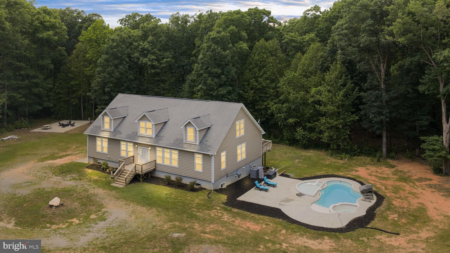 1271 Apple Grove Rd Property Photo 1