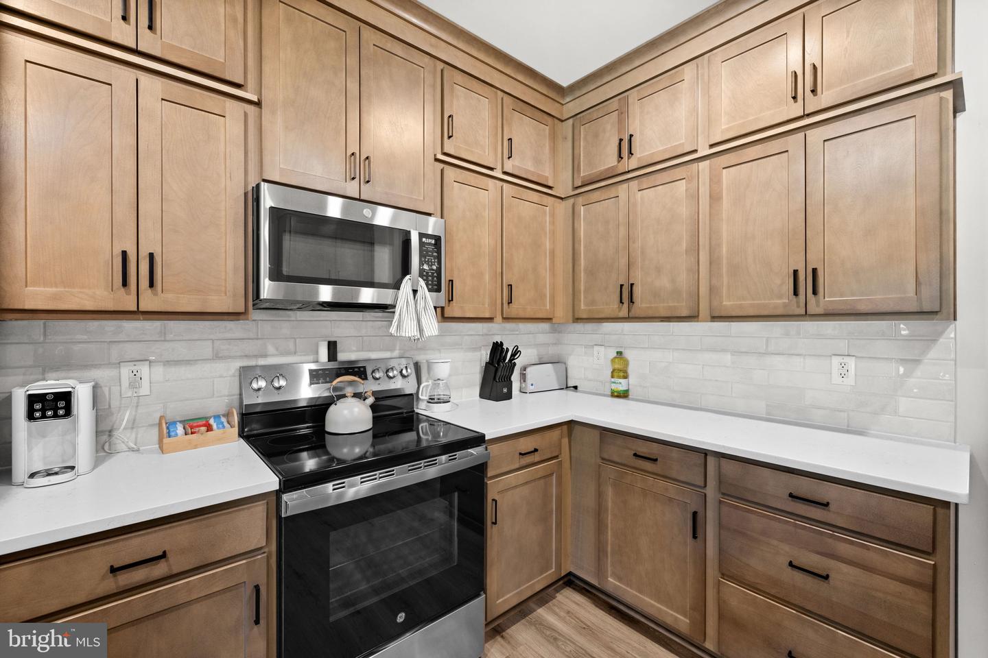 90 Holly Ct Property Photo 32