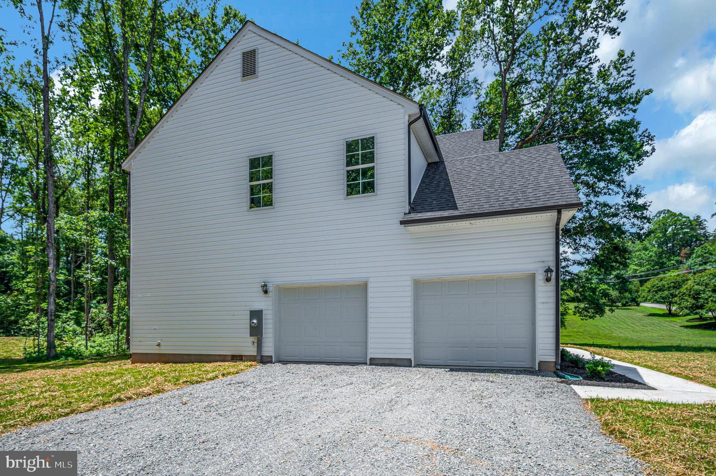 3692 Elk Creek Road Property Photo 7