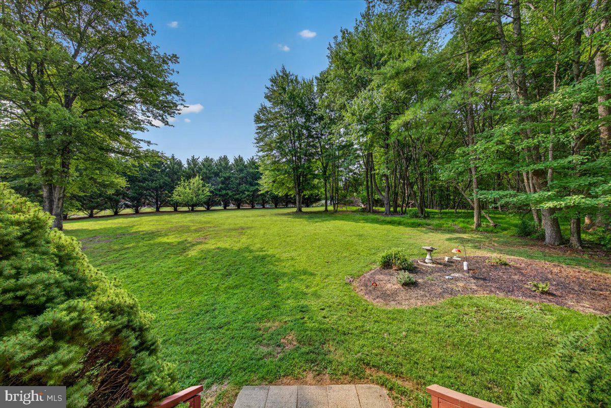 33 Bogey Ln Property Photo 4