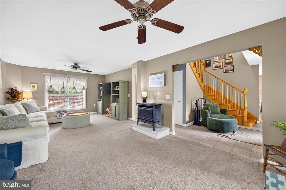 33 Bogey Ln Property Photo 11