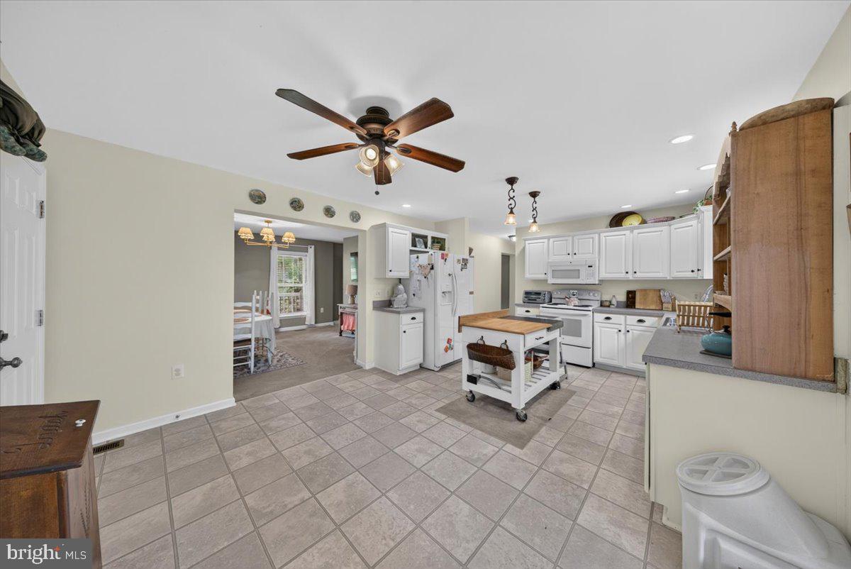 33 Bogey Ln Property Photo 25
