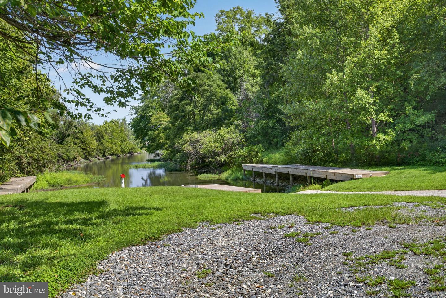 972 Days Bridge Rd Property Photo 18