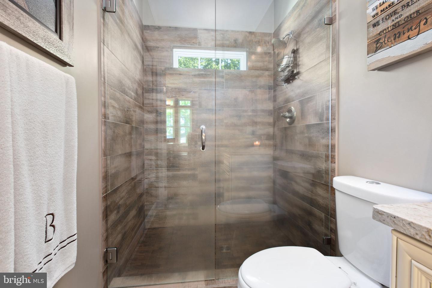 106 Bernie Cir Property Photo 34