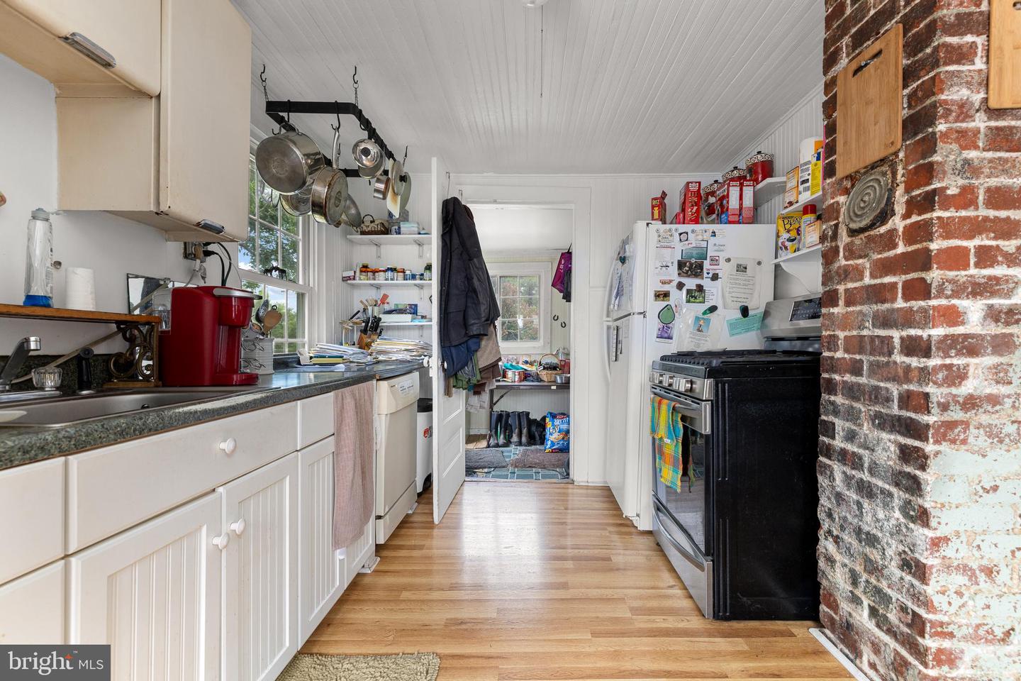 775 Spring Rd Property Photo 18