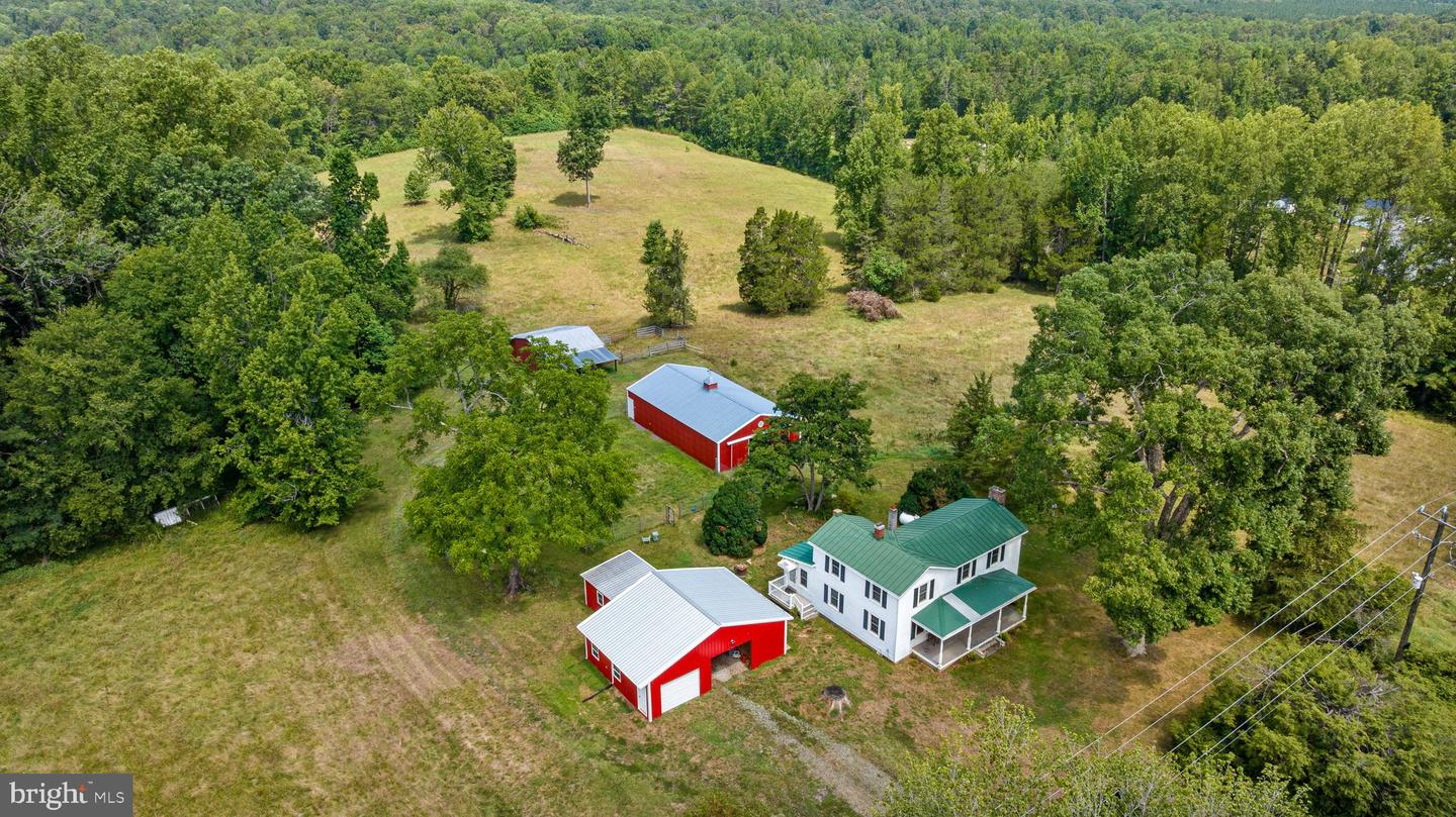 775 Spring Rd Property Photo 10