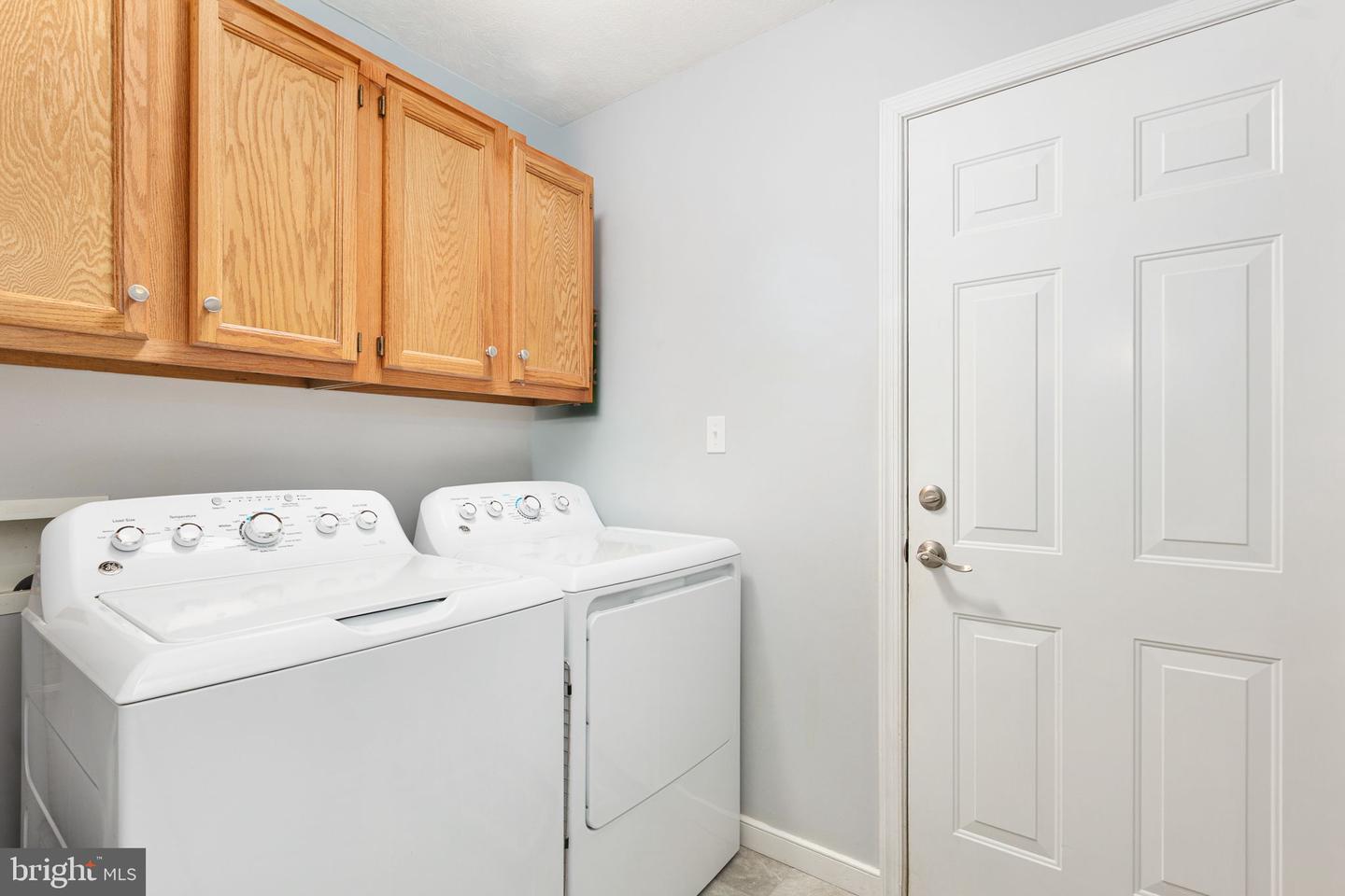 166 Robbie Rd Property Photo 32