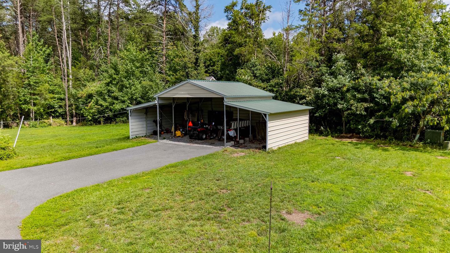 45 Springland Acres Dr Property Photo 3