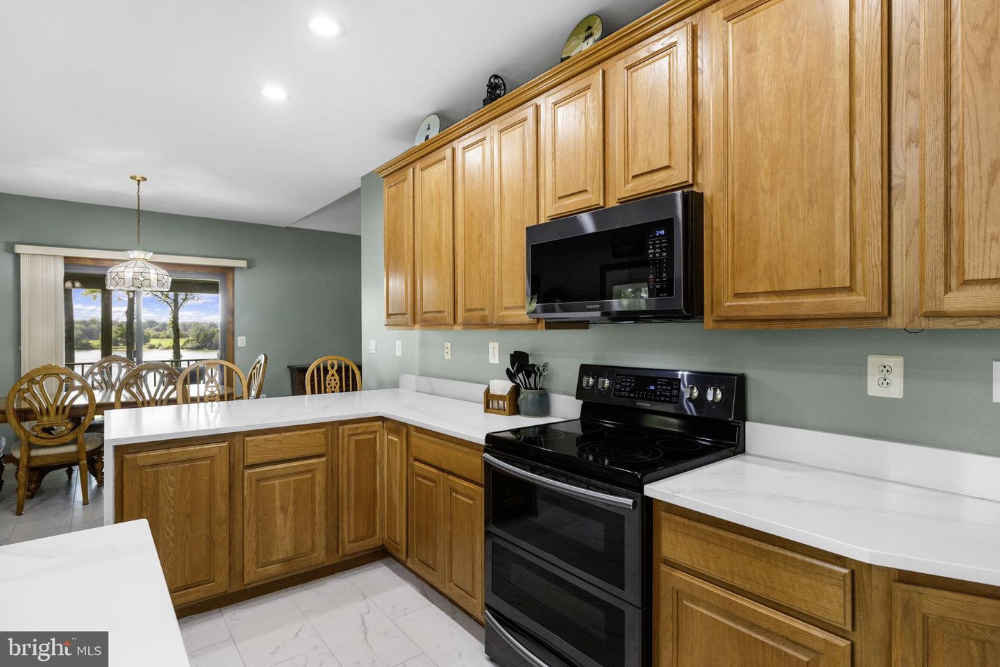 214 Scotch Pine Dr Property Photo 27