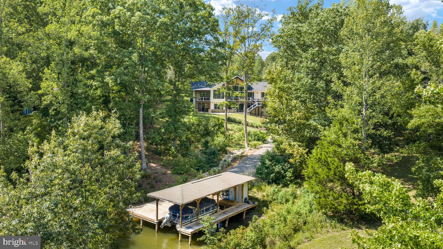 38 Walnut Hill Dr Property Photo 12