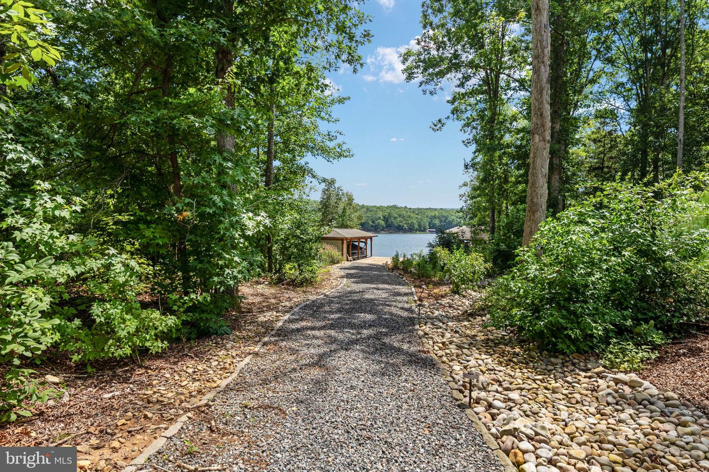 38 Walnut Hill Dr Property Photo 113
