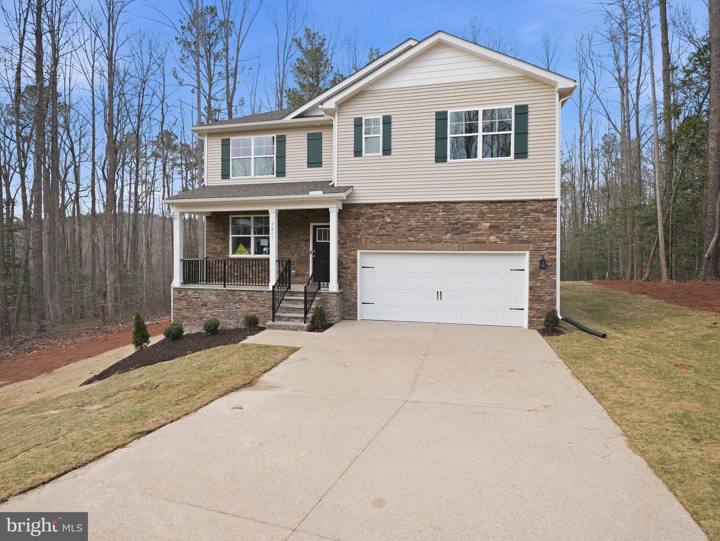 138 LIBERTY LN