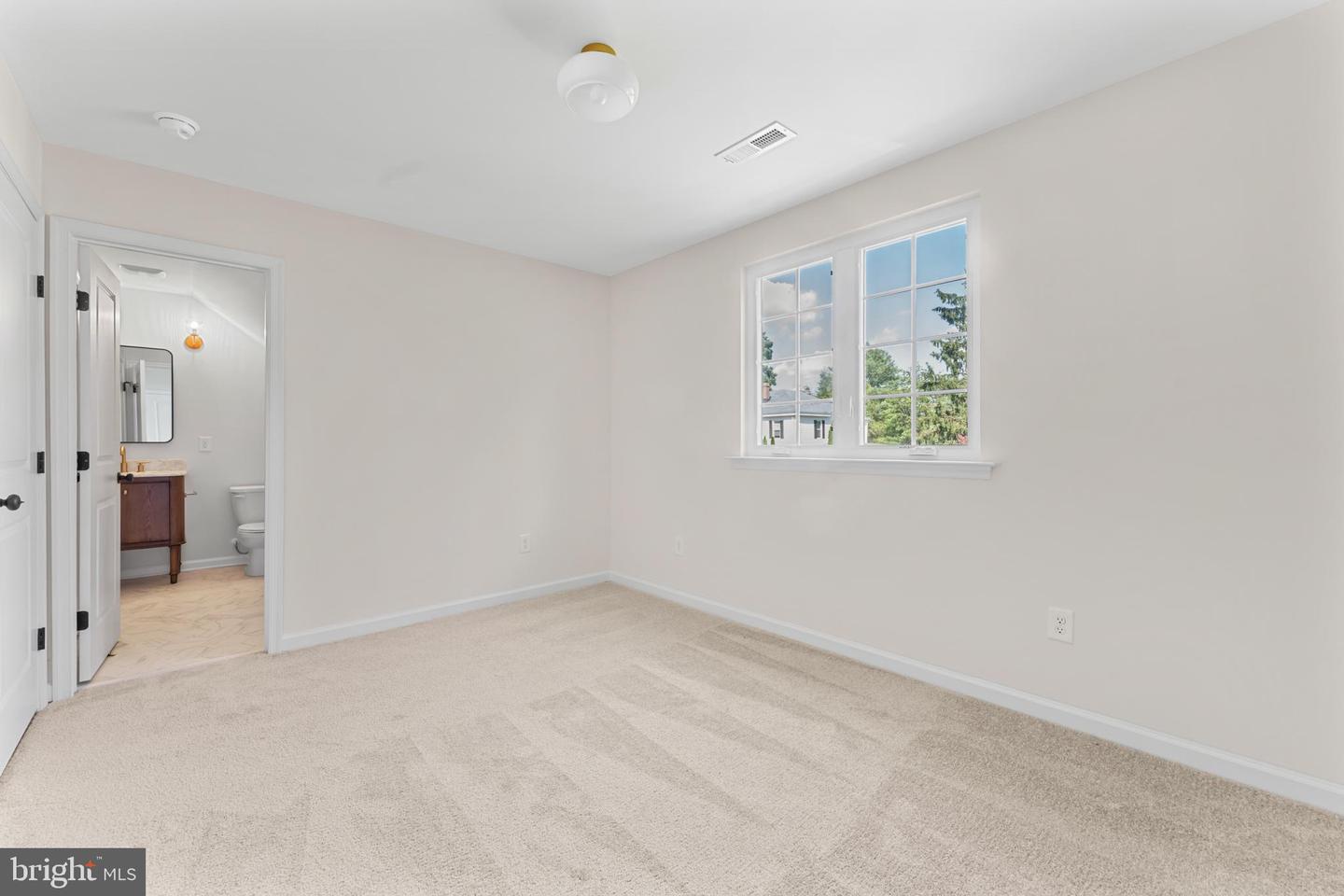 604 Piedmont Ave Property Photo 36
