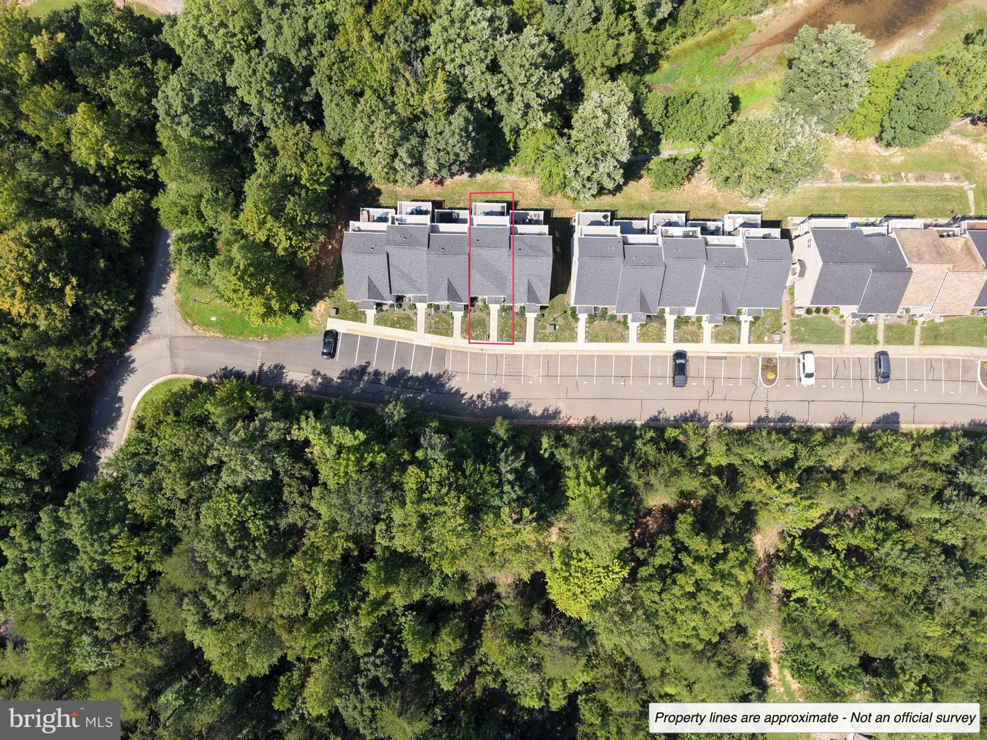 360 Lake Front Dr #j002 Property Photo 4