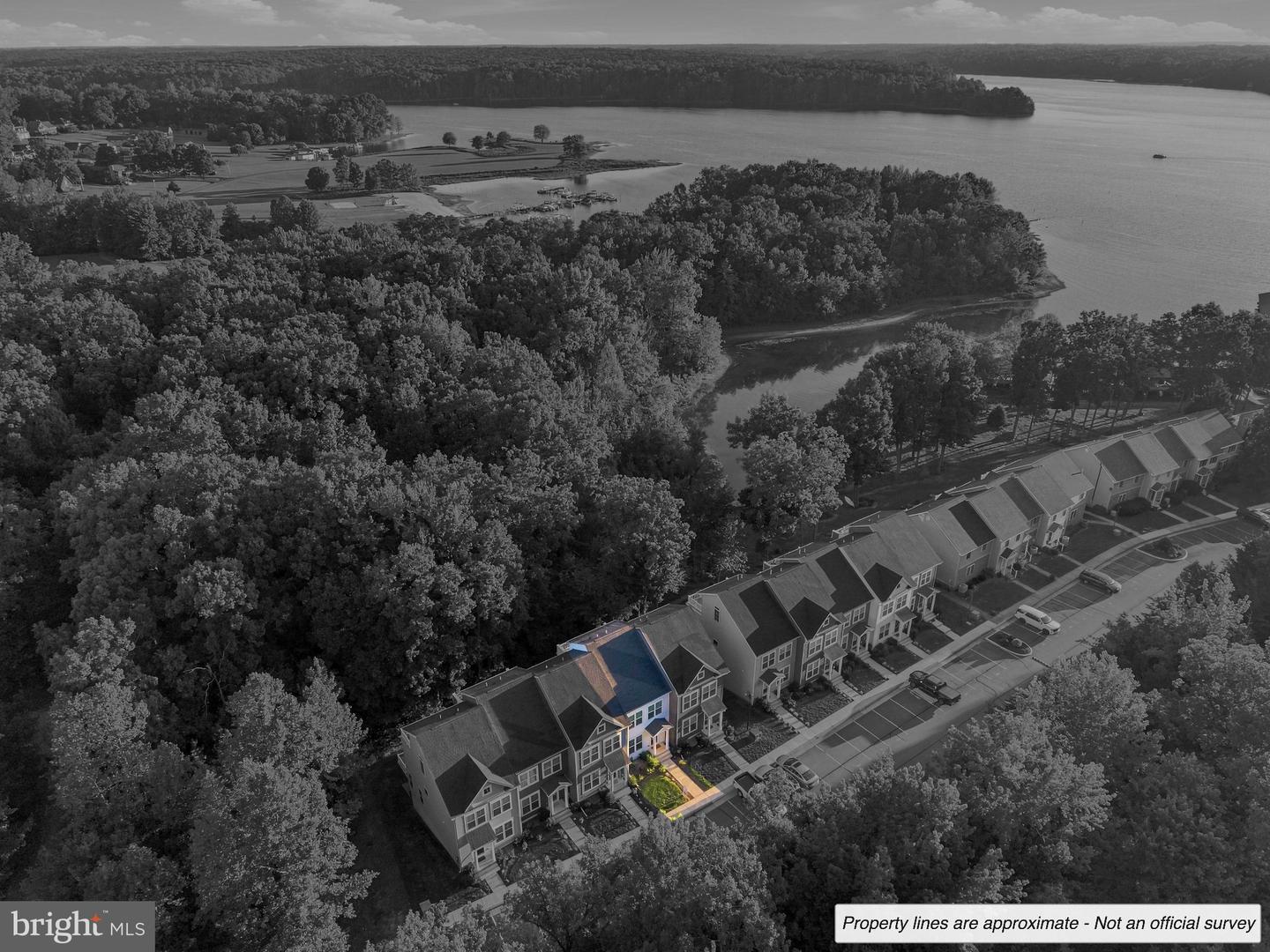 360 Lake Front Dr #j002 Property Photo 12