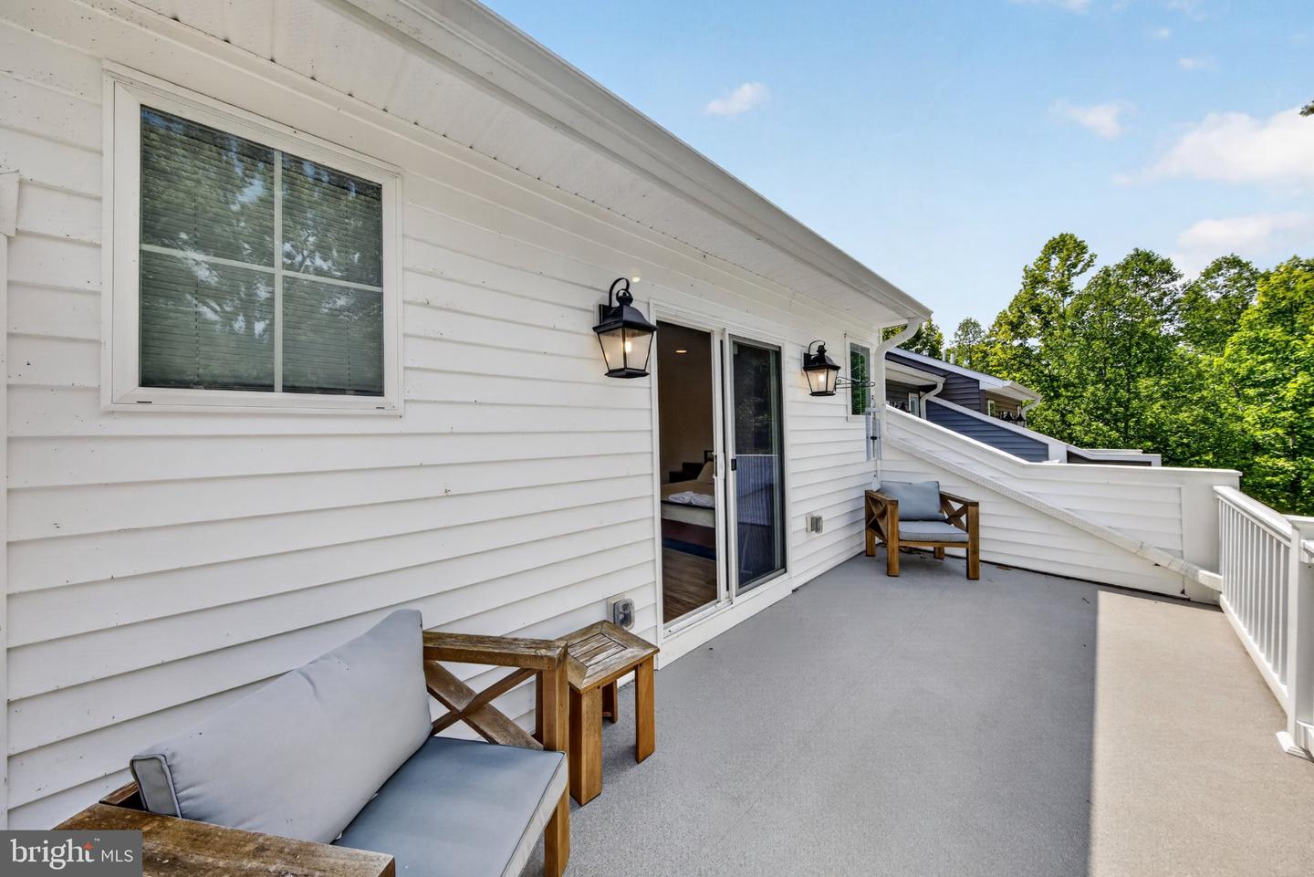 360 Lake Front Dr #j002 Property Photo 64