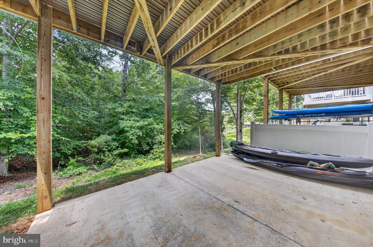 360 Lake Front Dr #j002 Property Photo 80
