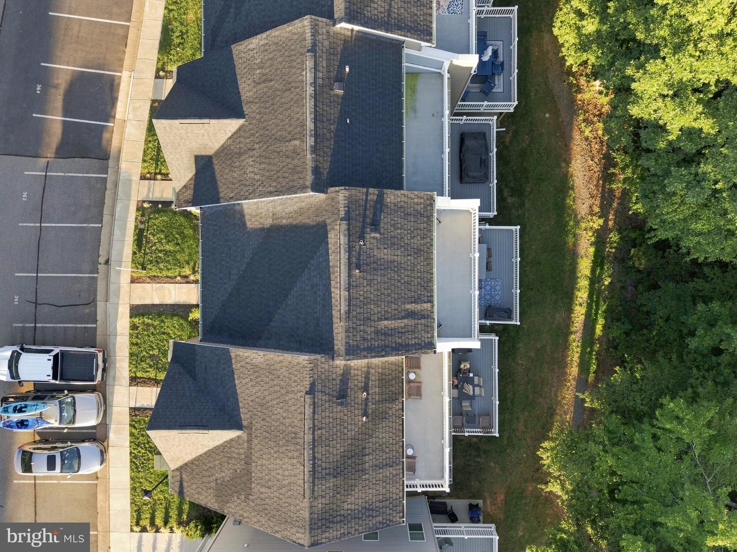 360 Lake Front Dr #j002 Property Photo 88