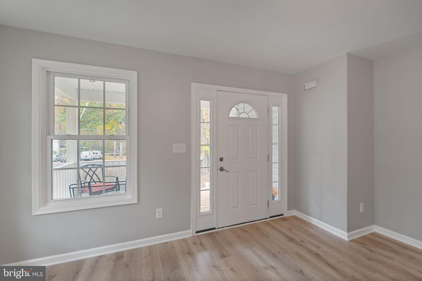 18 Ellis Ln Property Photo 10