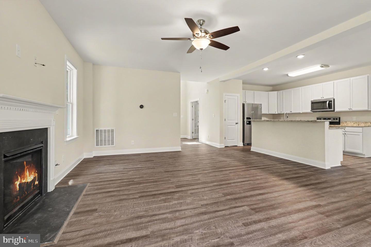544 Noahs Landing Dr Property Photo 10