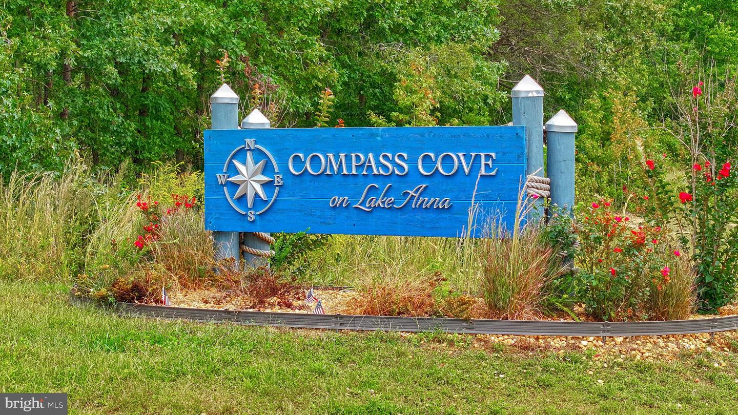 0 Compass Cv Property Photo 6