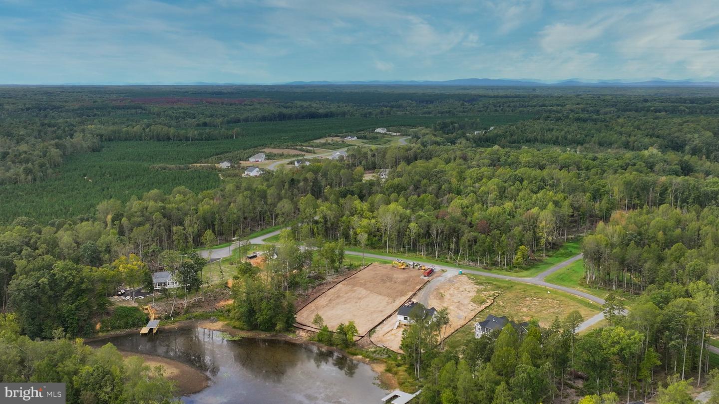 0 Compass Cv Property Photo 8