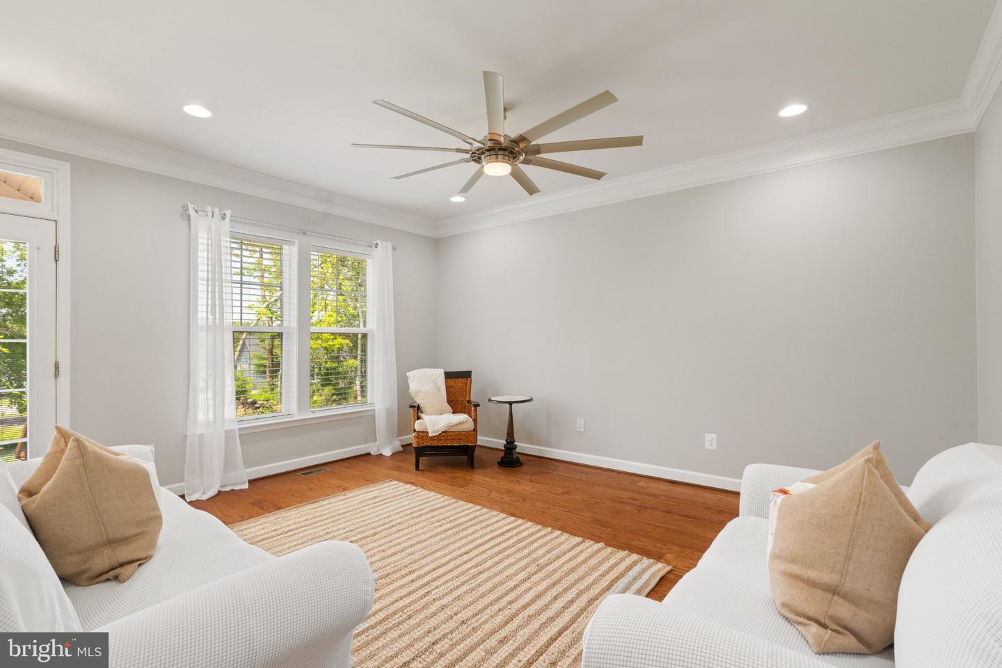 299 Sunset Loop Property Photo 8