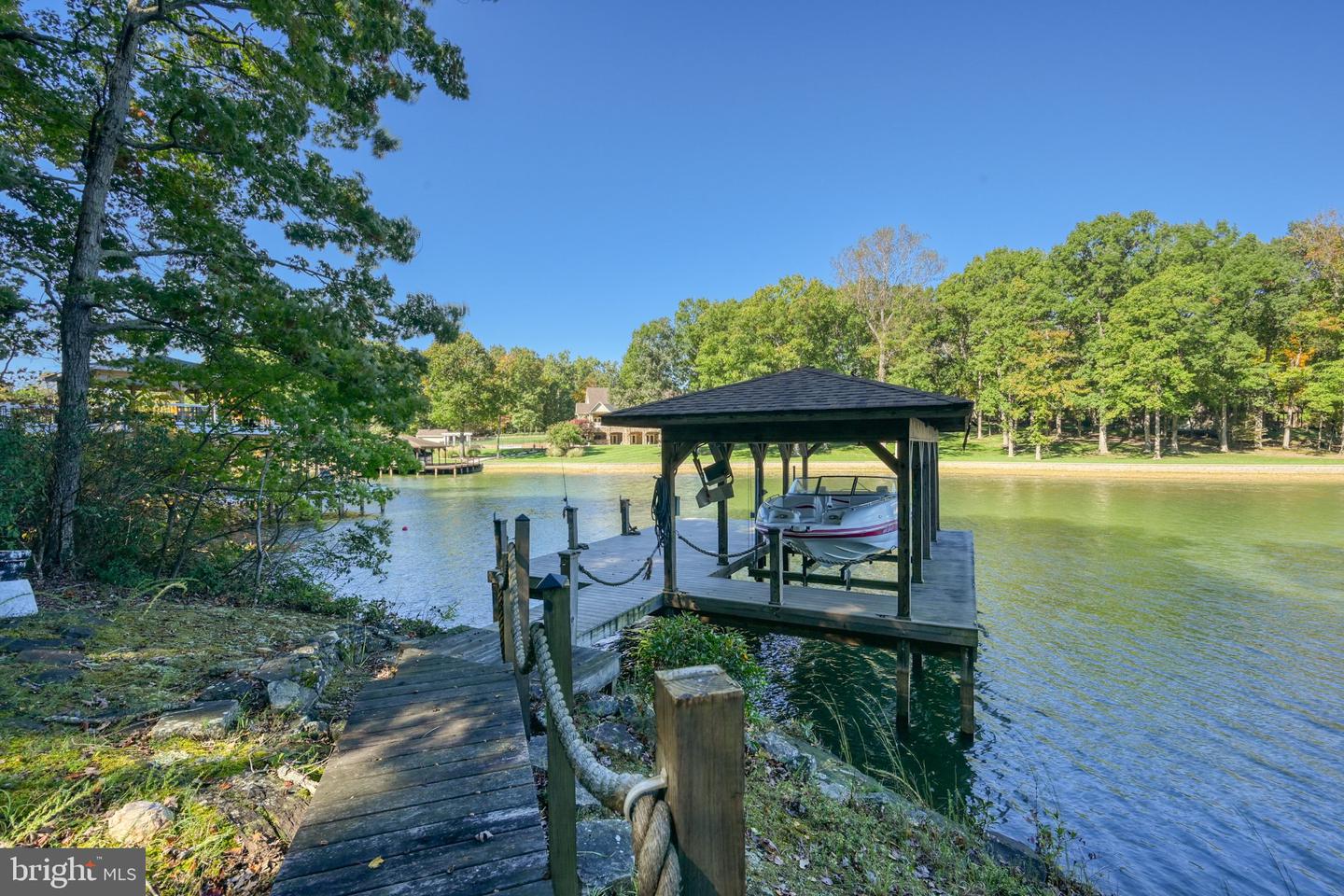 46 Fir Cir Property Photo 2