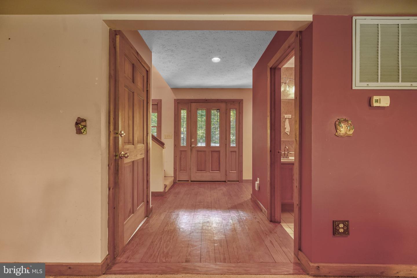 46 Fir Cir Property Photo 4